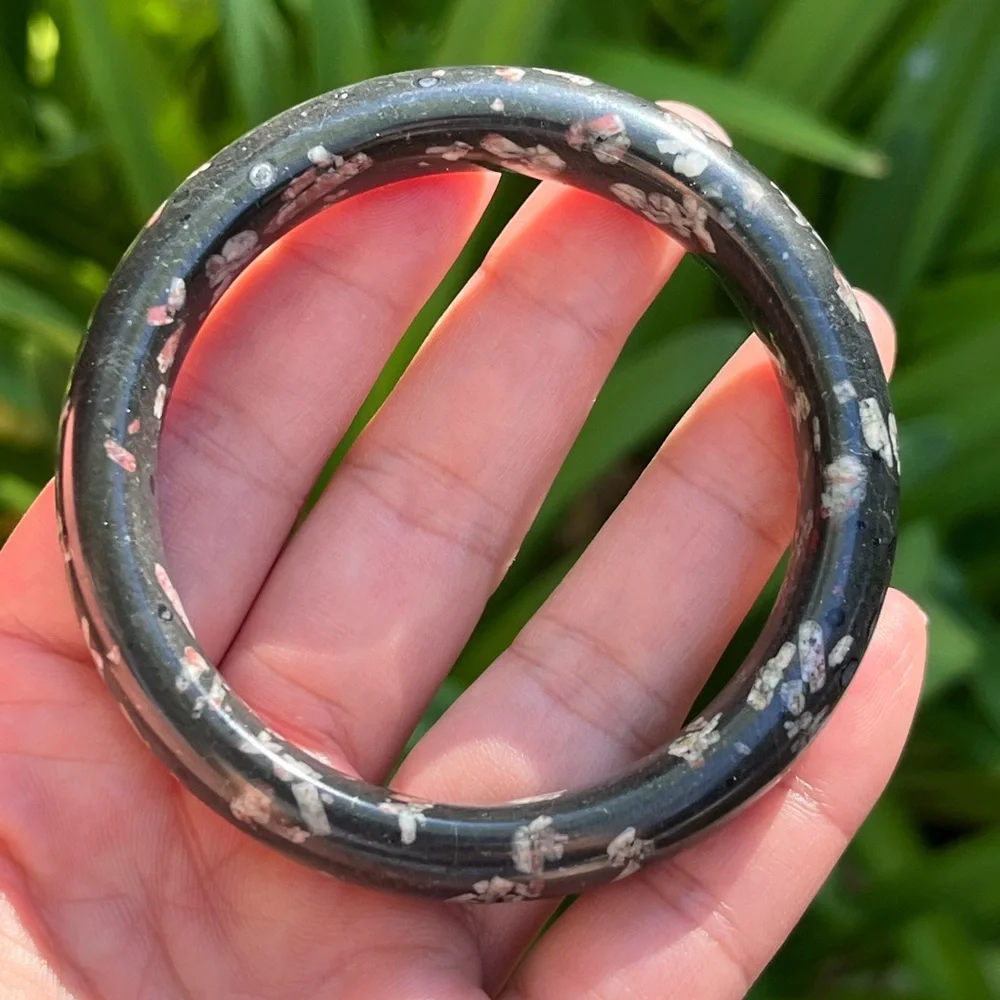 57.5mm inner‎ diameter plum blossom jasper bangle 0323